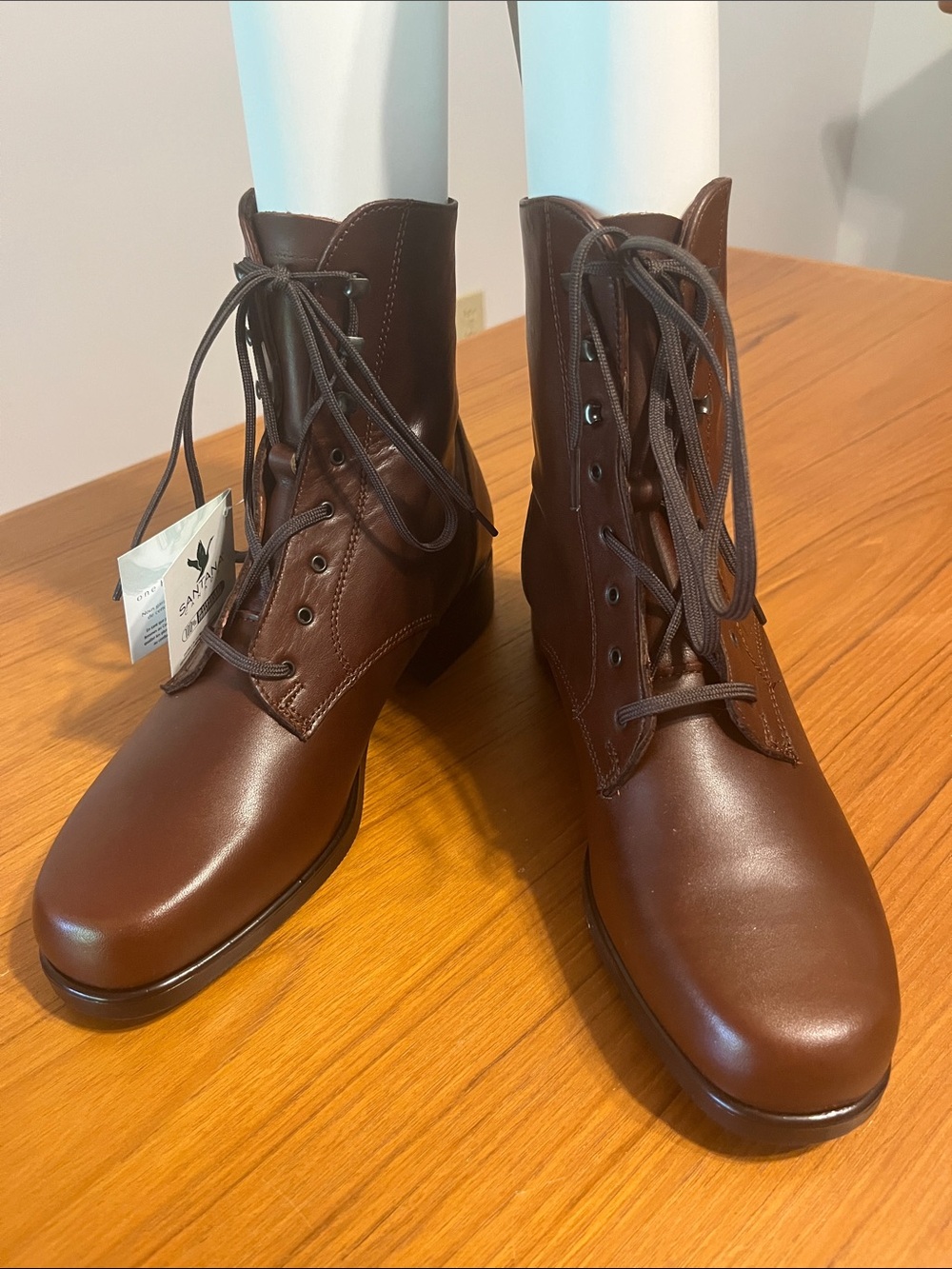 Santana Canada Brown Lace-Up Leather Ankle Boots